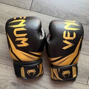 Venum Challenger 3.0 Boxing Gloves 14oz Black Gold MMA Muay Thai Training Gear